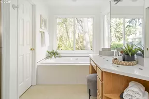 3321 SW Vesta Ct, Portland, OR 97219 - Photo 19