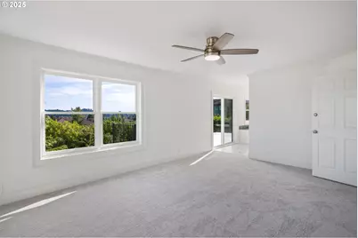 14700 SE Clatsop St, Happy Valley, OR 97086 - Photo 23