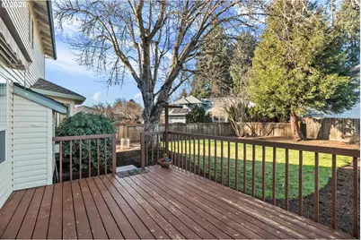 8203 SW Matthew Park St, Portland, OR 97224 - Photo 33