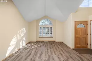 8203 SW Matthew Park St, Portland, OR 97224 - Photo 7