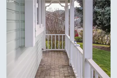 340 NE Second St, Oakland, OR 97462 - Photo 3