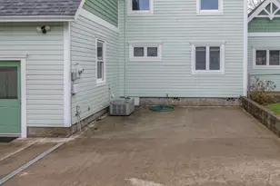 340 NE 2nd St, Oakland, OR 97462 - Photo 33