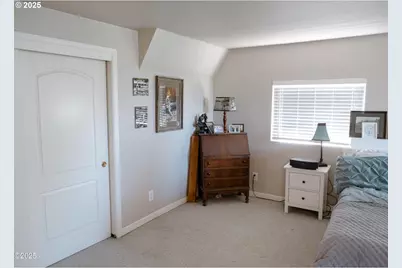 5460 Palisades Dr, Lincoln City, OR 97367 - Photo 11