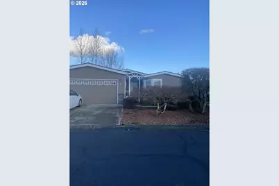 51422 SE Hoodview Dr, Scappoose, OR 97056 - Photo 1