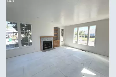 1794 Kings North St, Eugene, OR 97401 - Photo 5