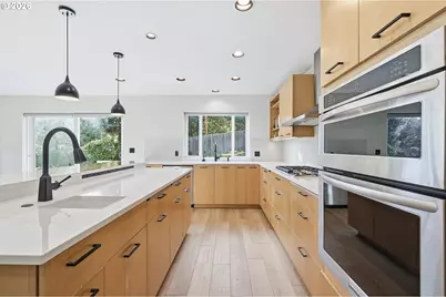 15900 SW Breccia Dr, Beaverton, OR 97007 - Photo 15