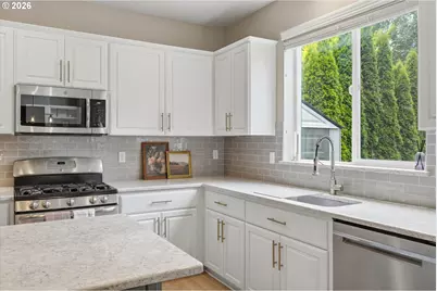 631 N Ironwood Dr, Newberg, OR 97132 - Photo 7