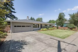9609 N Van Houten Ave, Portland, OR 97203 - Photo 3