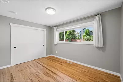 9609 N Van Houten Ave, Portland, OR 97203 - Photo 19