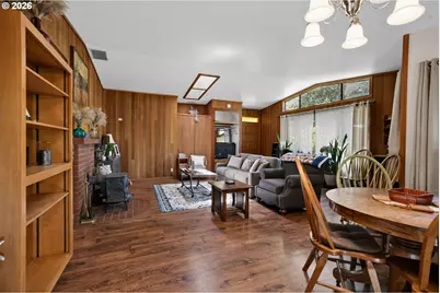 46725 Goodpasture Rd, Vida, OR 97488 - Photo 31