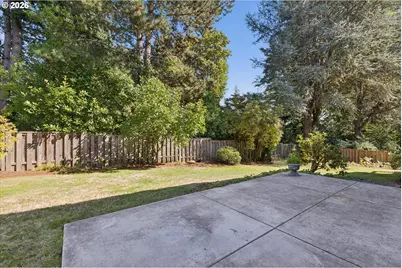 12 Touchstone, Lake Oswego, OR 97035 - Photo 27