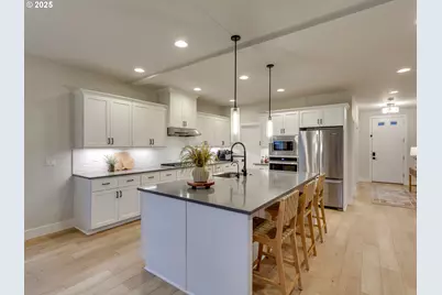 2918 N Juniper Dr, Newberg, OR 97132 - Photo 15