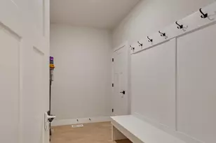 2918 N Juniper Dr, Newberg, OR 97132 - Photo 19