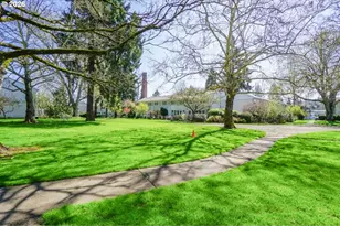 6810 NE Hancock St, Portland, OR 97213 - Photo 41