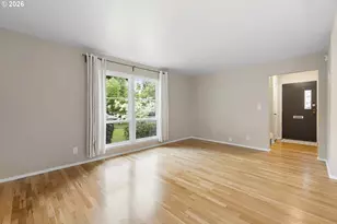 6810 NE Hancock St, Portland, OR 97213 - Photo 19
