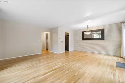 6810 NE Hancock St, Portland, OR 97213 - Photo 21