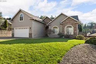 554 Oak Valley Loop, Roseburg North, OR 97495 - Photo 1