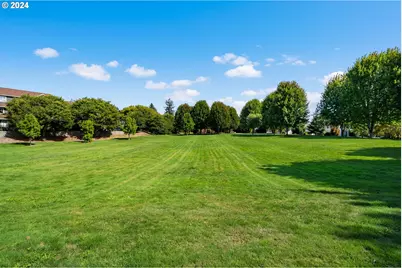 10800 SE 17th Cir #H104, Vancouver, WA 98664 - Photo 25