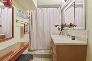 3723 SE 130th Ave, Portland, OR 97236 - Photo 31
