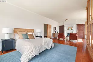 2425 NW Johnson St, Portland, OR 97210 - Photo 29