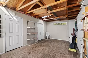14904 SE River Rd, Milwaukie, OR 97267 - Photo 43