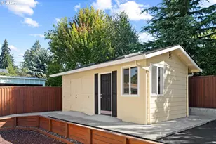 14904 SE River Rd, Milwaukie, OR 97267 - Photo 41