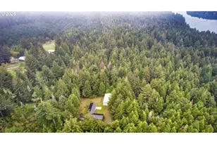 62133 Salal Rd, Coos Bay, OR 97420 - Photo 5