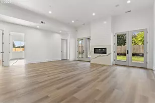 19319 SE River Rd, Milwaukie, OR 97267 - Photo 45