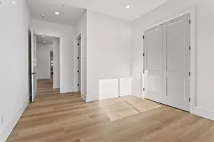 19319 SE River Rd, Milwaukie, OR 97267 - Photo 17