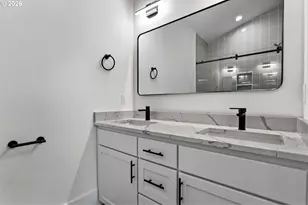 19319 SE River Rd, Milwaukie, OR 97267 - Photo 37