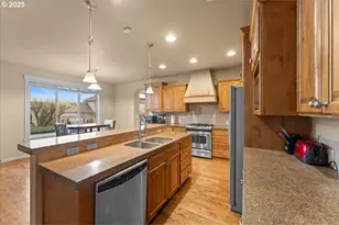 15485 SW Willamette Valley Ct, Beaverton, OR 97007 - Photo 7