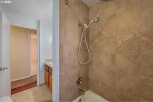 18115 SW Broad Oak Blvd, Beaverton, OR 97007 - Photo 25