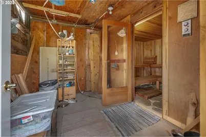 18115 SW Broad Oak Blvd, Beaverton, OR 97007 - Photo 37