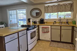 133 SE Terra Ct, Myrtle Creek, OR 97457 - Photo 13