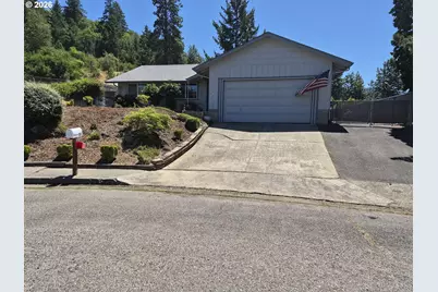 133 SE Terra Ct, Myrtle Creek, OR 97457 - Photo 3