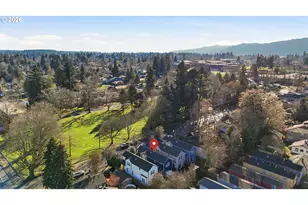 9459 N Calhoun Ave, Portland, OR 97203 - Photo 43