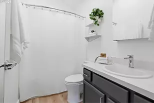 9459 N Calhoun Ave, Portland, OR 97203 - Photo 27