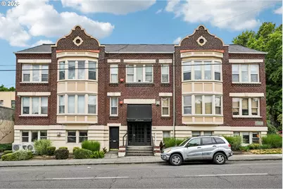 1529 SE Hawthorne Blvd #1, Portland, OR 97214 - Photo 1