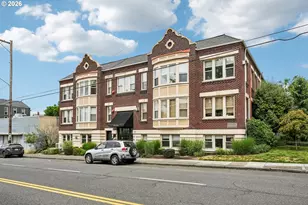 1529 SE Hawthorne Blvd, Portland, OR 97214 - Photo 3