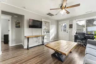 411 Lane St, Silverton, OR 97381 - Photo 5