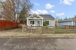 411 Lane St, Silverton, OR 97381 - Photo 13