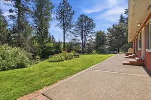 20220 SE Delia St, Damascus, OR 97089 - Photo 11