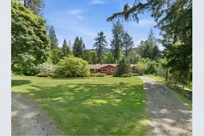 20220 SE Delia St, Damascus, OR 97089 - Photo 3