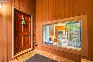 2885 Timberline Dr, Eugene, OR 97405 - Photo 5