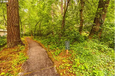 2885 Timberline Dr, Eugene, OR 97405 - Photo 29
