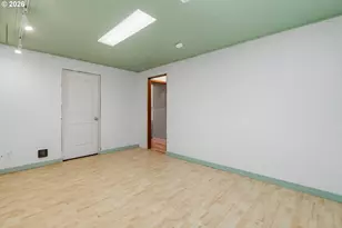25154 Aurora Ln, Philomath, OR 97370 - Photo 19