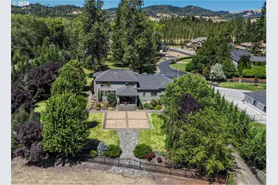 104 River Club Dr, Roseburg, OR 97471 - Photo 1