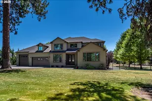 104 River Club Dr, Roseburg, OR 97471 - Photo 3