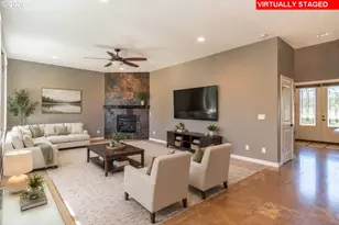 104 River Club Dr, Roseburg, OR 97471 - Photo 5