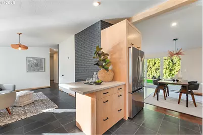 2437 NE 134th Pl, Portland, OR 97230 - Photo 15